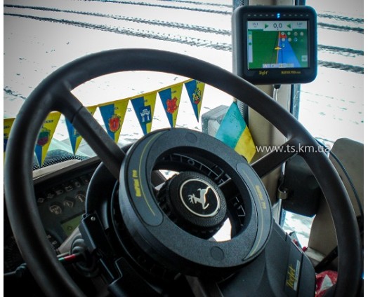 Монтаж системи підрулювання Teejet UniPilot PRO на JohnDeere 6920S. Львівська область.